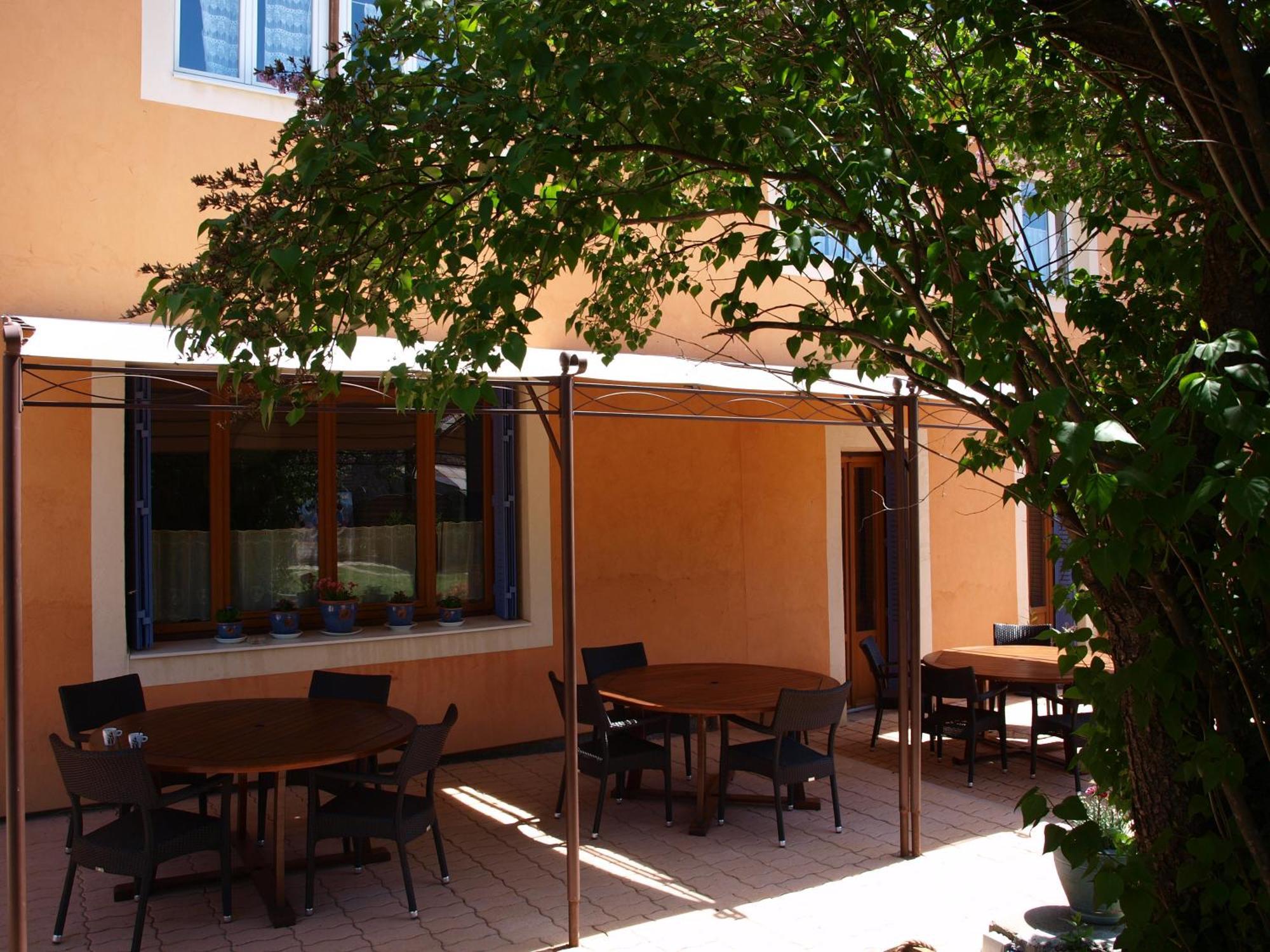 Auberge De L'Echauguette Mont-Dauphin Εξωτερικό φωτογραφία